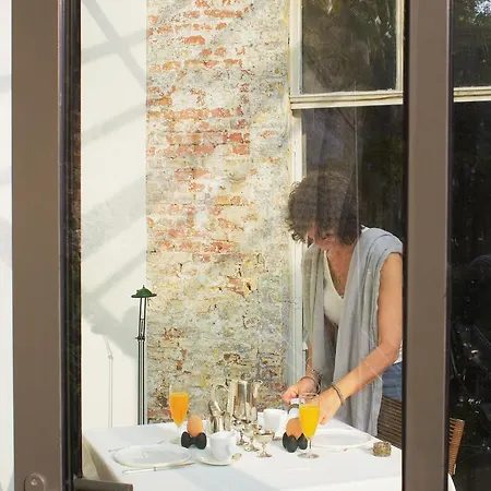 Bed & Breakfast Alphabet - Luxury And Art Gallery Bruges