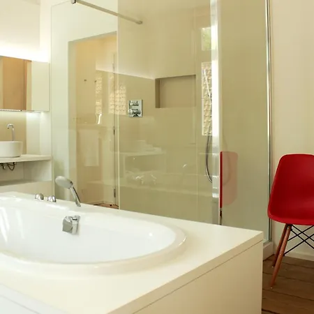 Bed and breakfast Alphabet - Luxury And Art Gallery Brujas